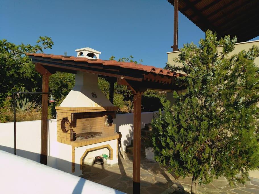Explore Aegina Island Сувала Екстер'єр фото
